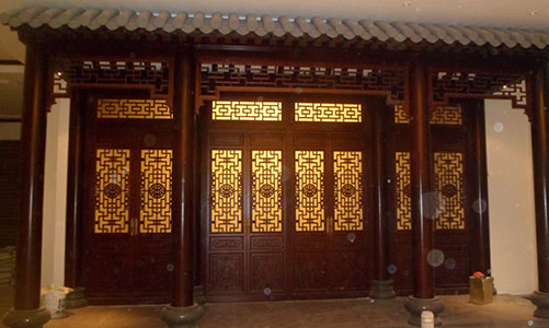 西藏传统仿古门窗浮雕技术制作方法